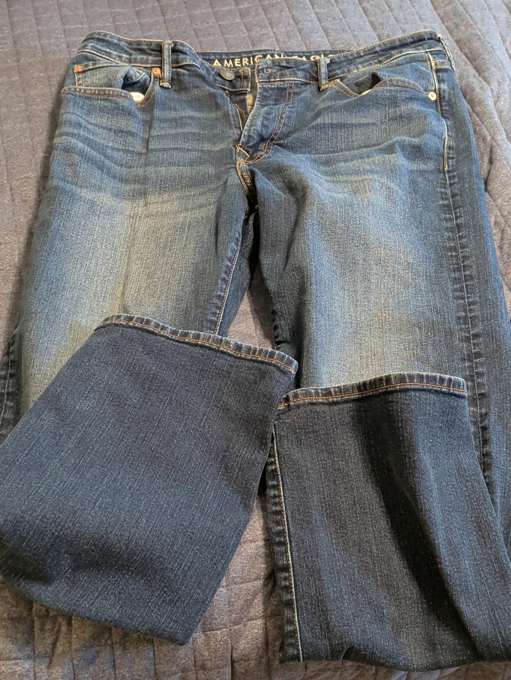 American Eagle Outfitters Relaxed Straight Leg Jeans